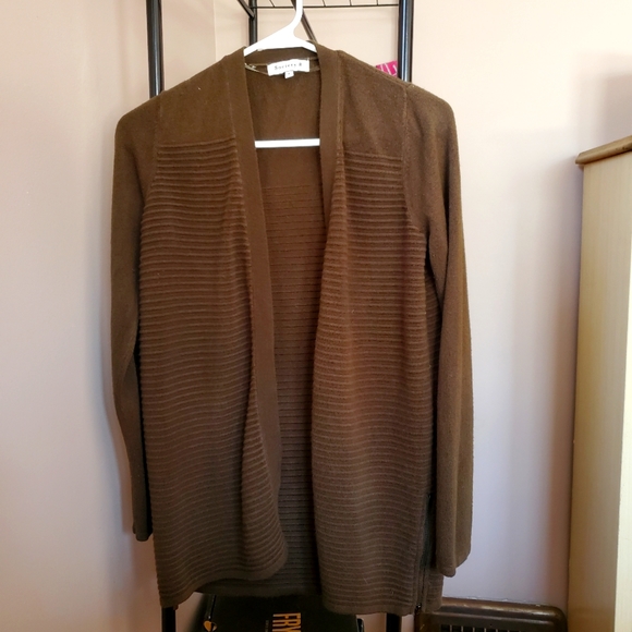 Cardigan - Picture 1 of 1